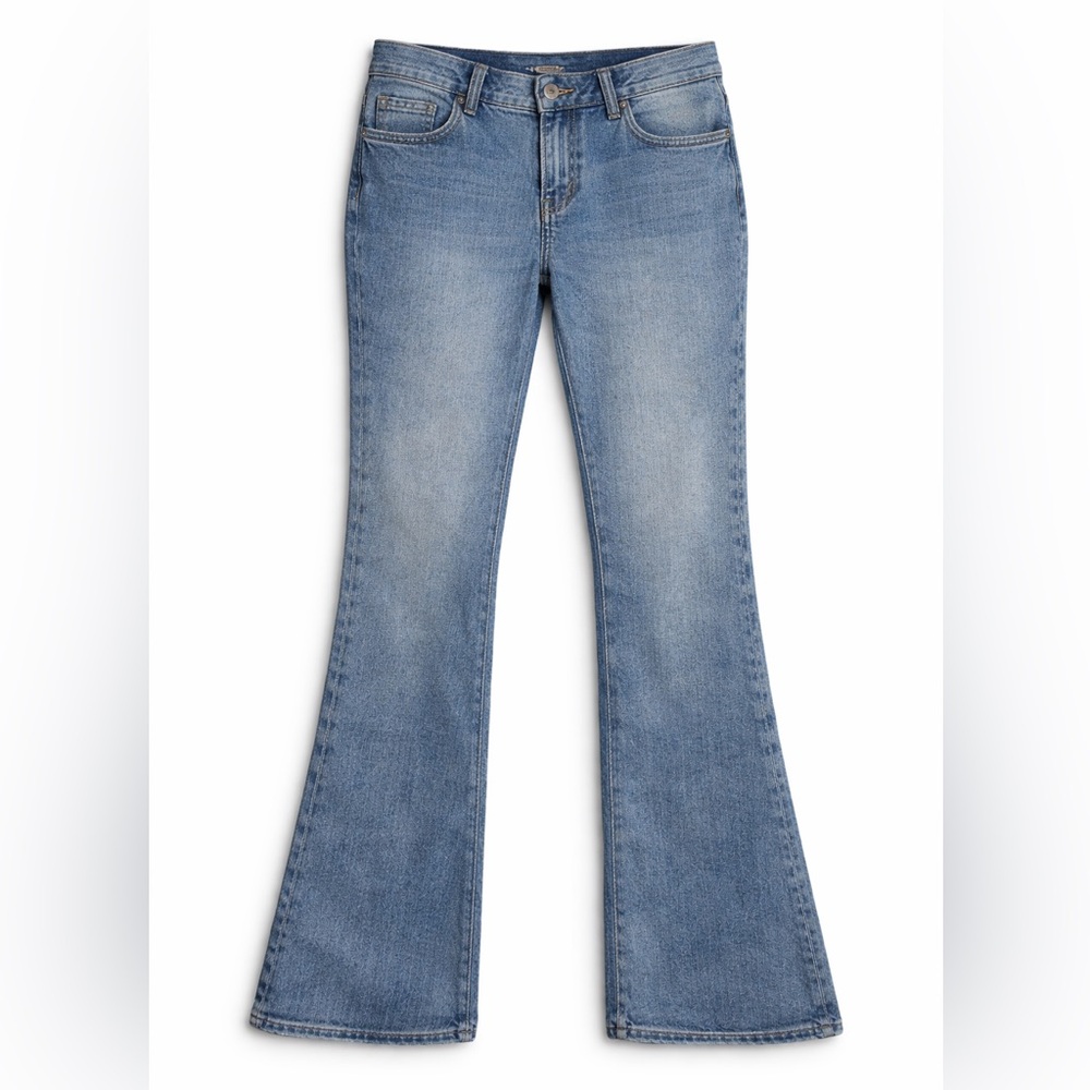 Brandy Melville J Galt Low Rise Flare Jeans Light Wash Size Small - NWT